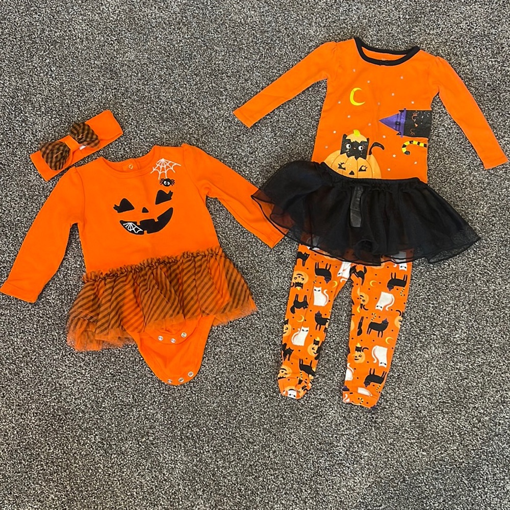 Halloween Outfits - Lot of 2
